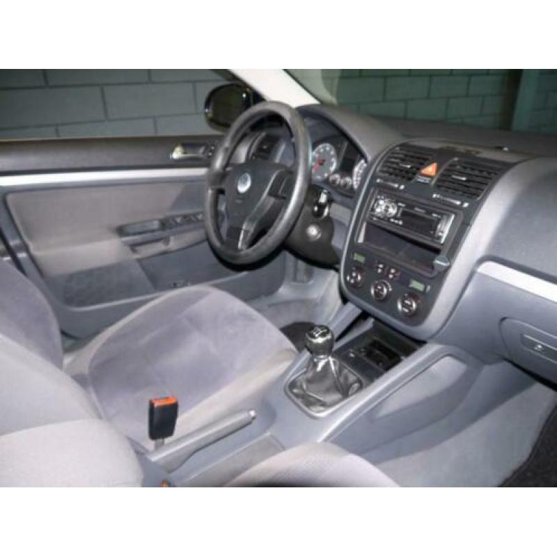 Volkswagen Jetta 1.6 FSI Comfortline | AIRCO | (bj 2006)