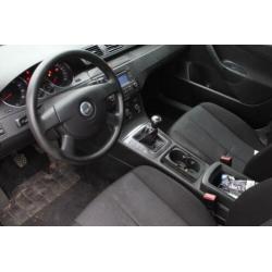 Volkswagen Passat 1.6 FSI Trendline*ECC*EXPORTPRIJS*