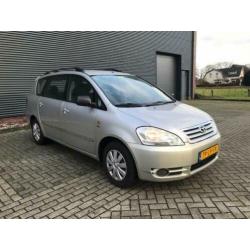 Toyota Avensis Verso 2.0 D4-D Linea Luna diesel airco 5 pers