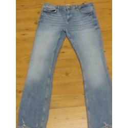 ZARA - Nieuwstaat mooie jeans, blauw, jeansmaat 33.
