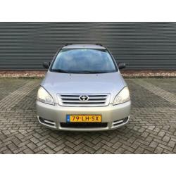 Toyota Avensis Verso 2.0 D4-D Linea Luna diesel airco 5 pers