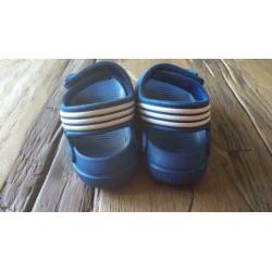 Adidas Altaswim sandalen 24