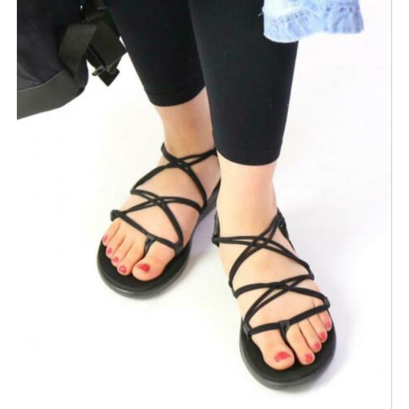 Nieuwe Teva slippers