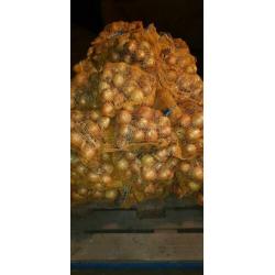 Heerlijke aardappelen en uien
