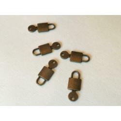 BB10 Bronzen slot met sleutel € 0,10