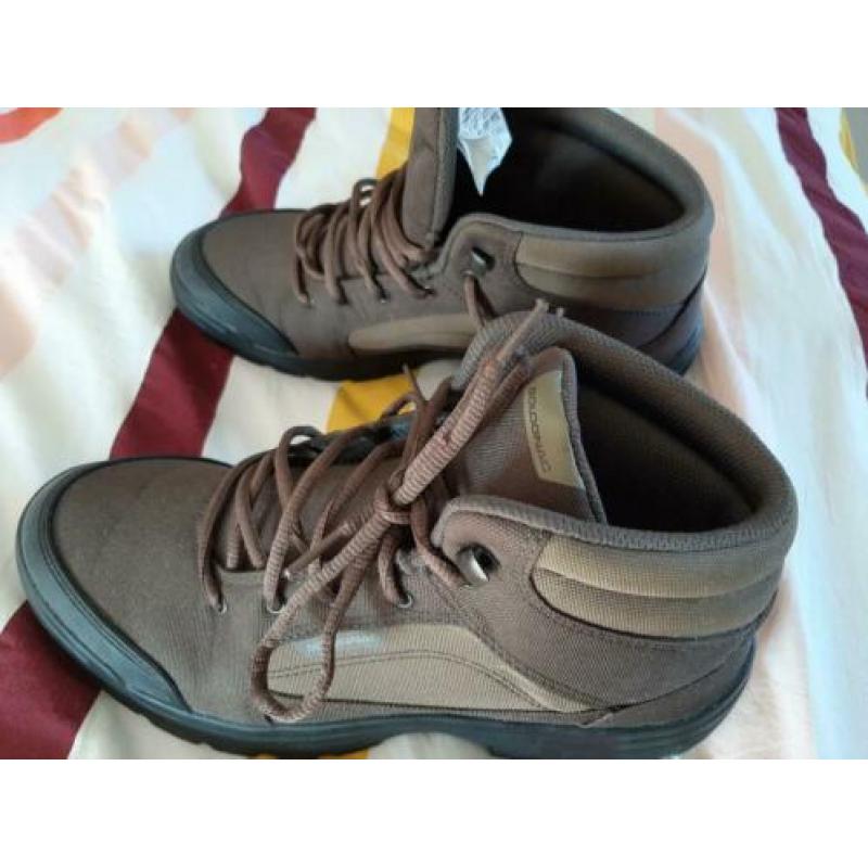 Decathlon hiking shoes