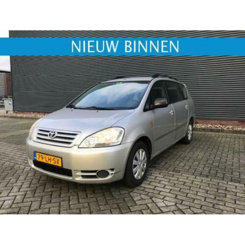 Toyota Avensis Verso 2.0 D4-D Linea Luna diesel airco 5 pers