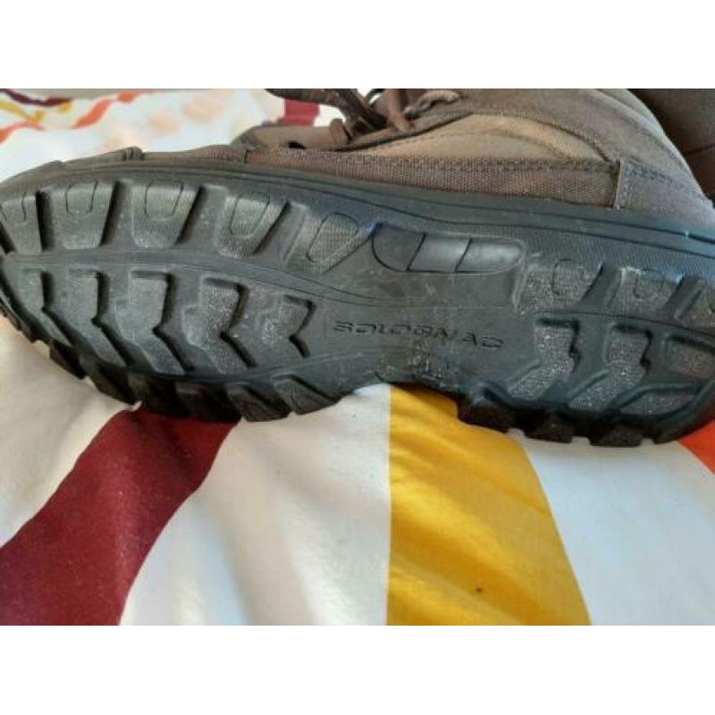 Decathlon hiking shoes