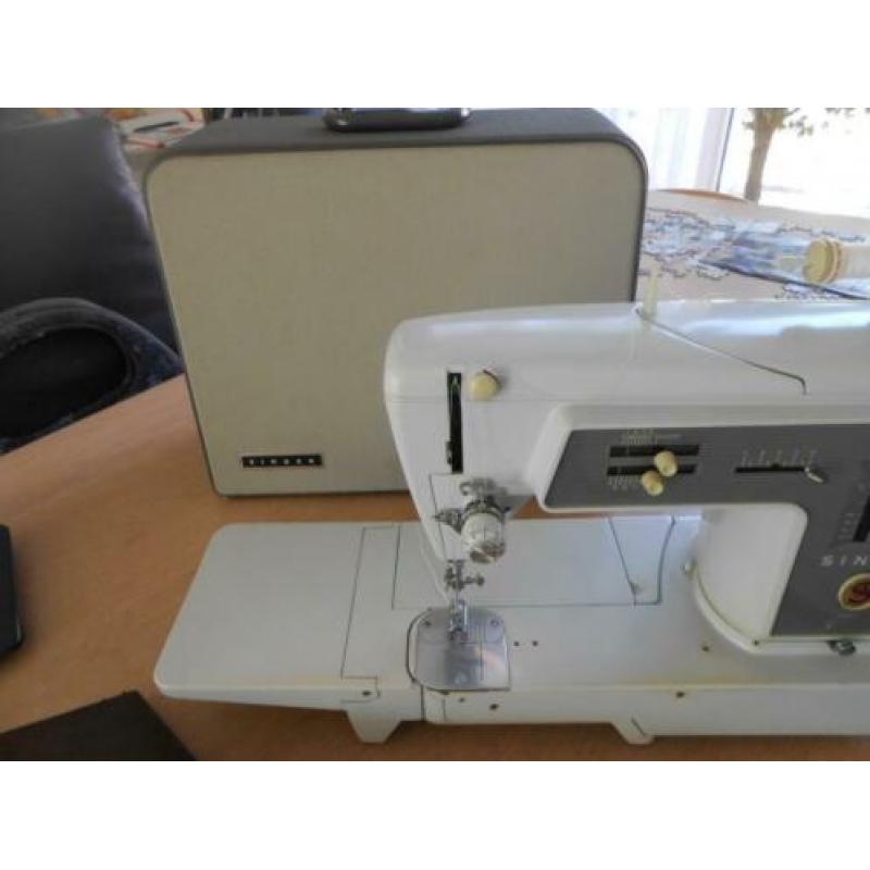 Naaimachine SINGER Model G 631 (Ophalen in Culemborg)