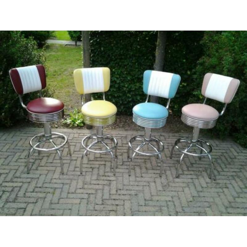 Bel Air 4 Amerikaanse barkrukken sixties fifties bar tafel .