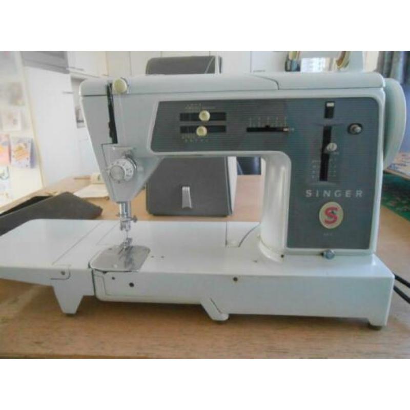 Naaimachine SINGER Model G 631 (Ophalen in Culemborg)
