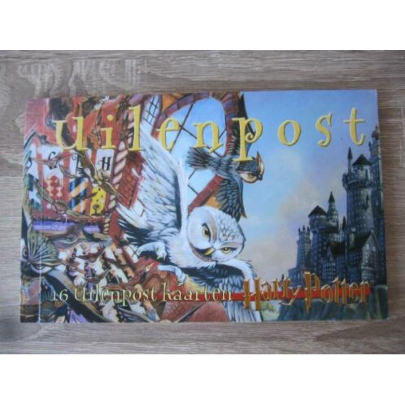 Uilenpost boekje met nog 14 van de 16 kaarten harry potter