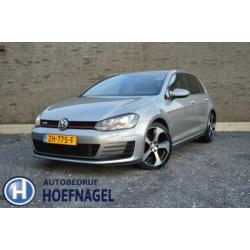 Volkswagen Golf 2.0 TSI GTI Climate/Cruise control/Navigatie