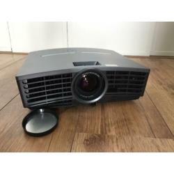 Mitsubishi XD490U beamer