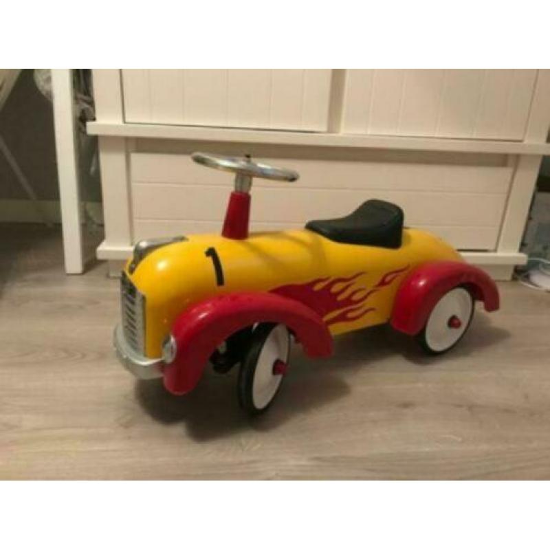 Rode "Retro Roller" loopauto, in mooie staat.