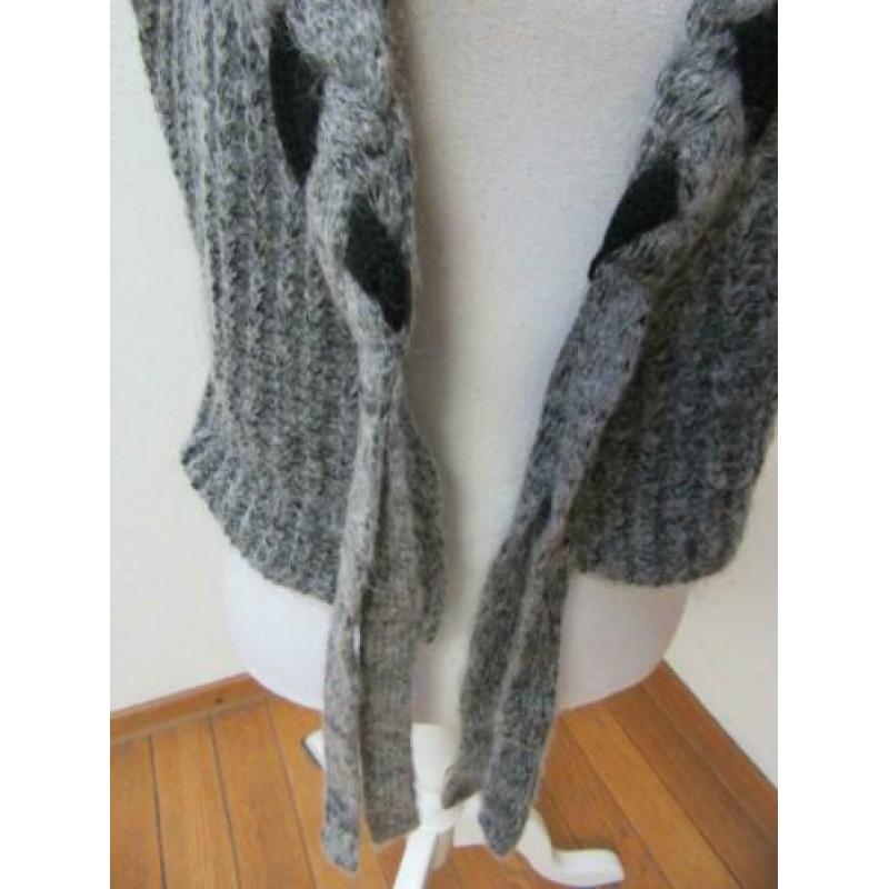 N95 apart kort vest MADE IN ITALY 45% wol grijs zwart 40