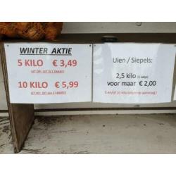 Heerlijke aardappelen en uien