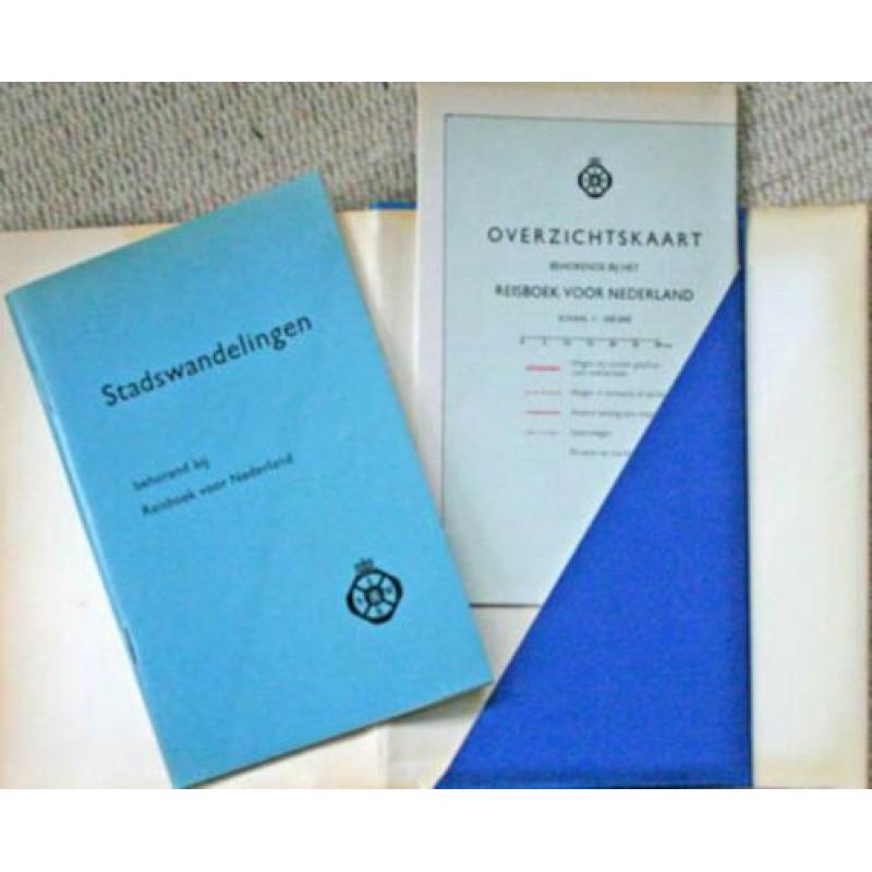 Reisboek voor Nederland [uitneembaar 45 stadswandelingen]