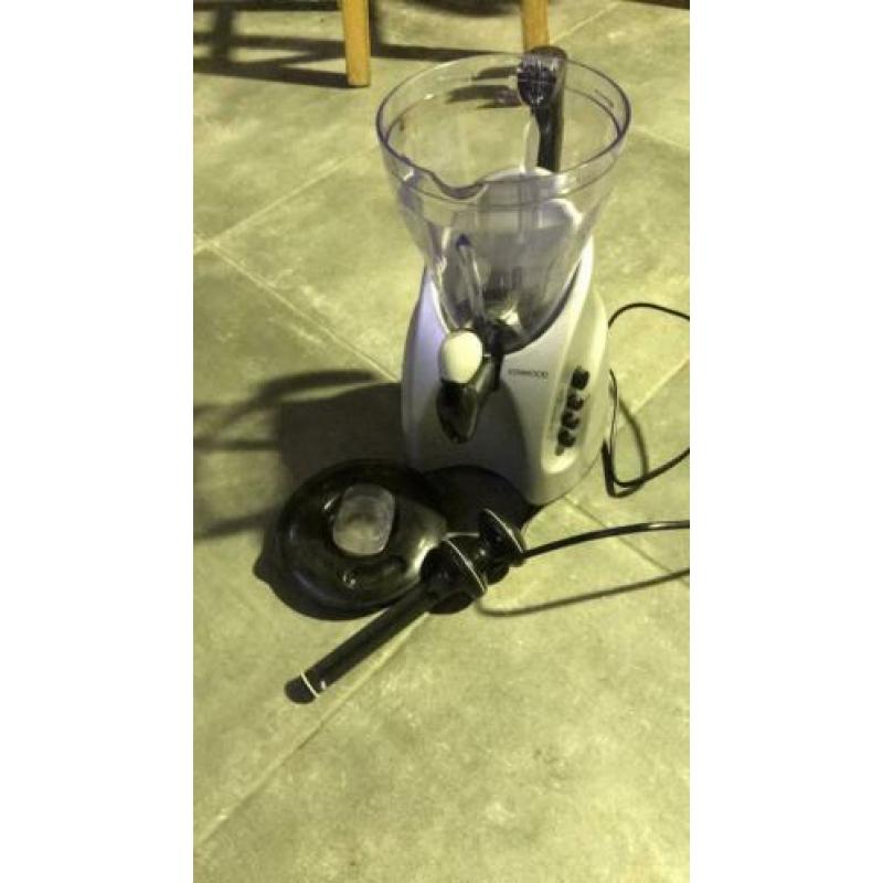 Sap en pureer machine. Kenwood