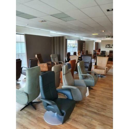 Showroom fauteuils met 40% Korting.