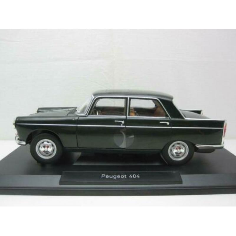 Peugeot 404 1965 1:18 Norev