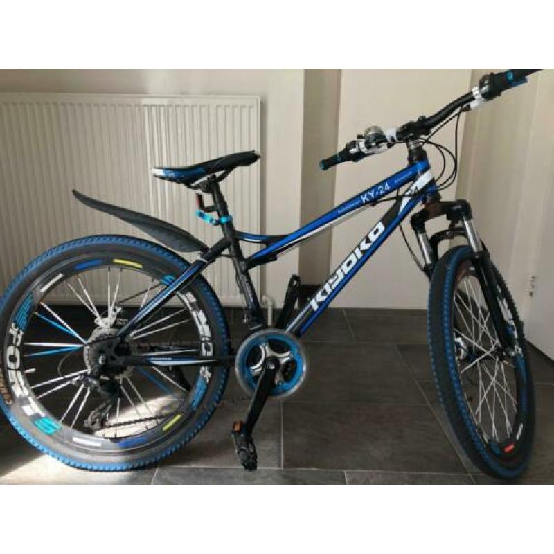 Jongensfiets, crossfiets, meisjes omafiets