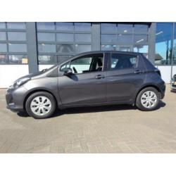 Toyota Yaris 1.5 FULL HYBRID CVT 5DR
