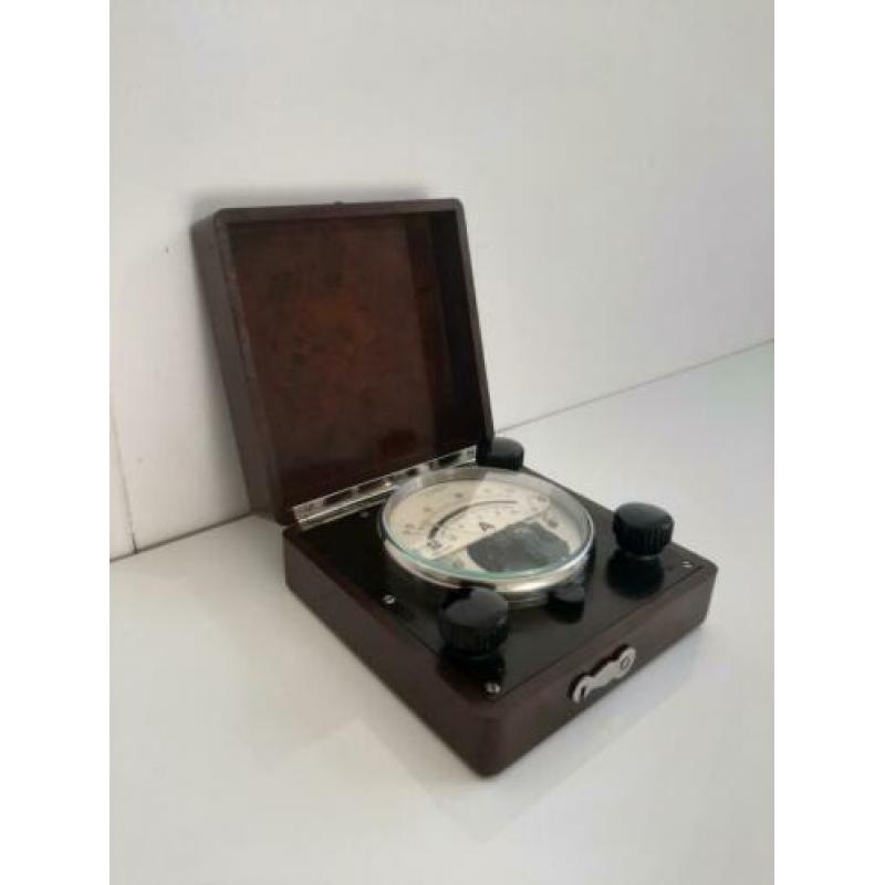 Antieke Bakkelieten Voltmeter