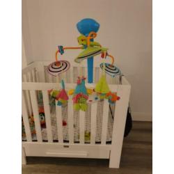 Tinylove muziekmobiel / boxmobiel