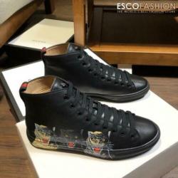 Gucci Sneakers #23