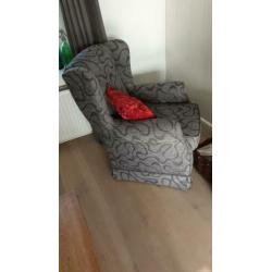 Oorfauteuil grijs. Verkeerd in nieuwstaat.