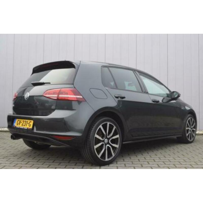 Volkswagen Golf 1.4 TSi DSG GTE Sportstoelen, LED Koplampen,