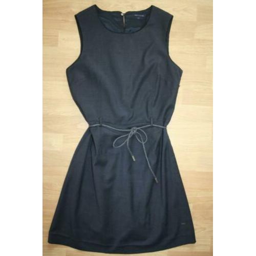 Tommy Hilfiger mouwloze jurk maat 10 = M