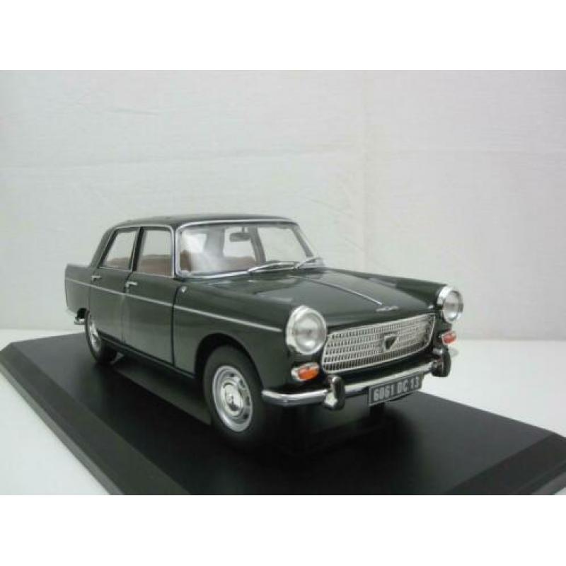 Peugeot 404 1965 1:18 Norev