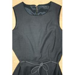 Tommy Hilfiger mouwloze jurk maat 10 = M