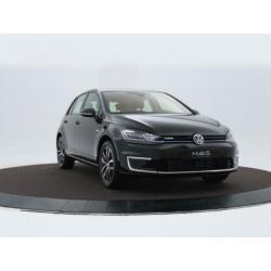 Volkswagen e-Golf E-DITION | Achteruitrijcamera | Getint gla