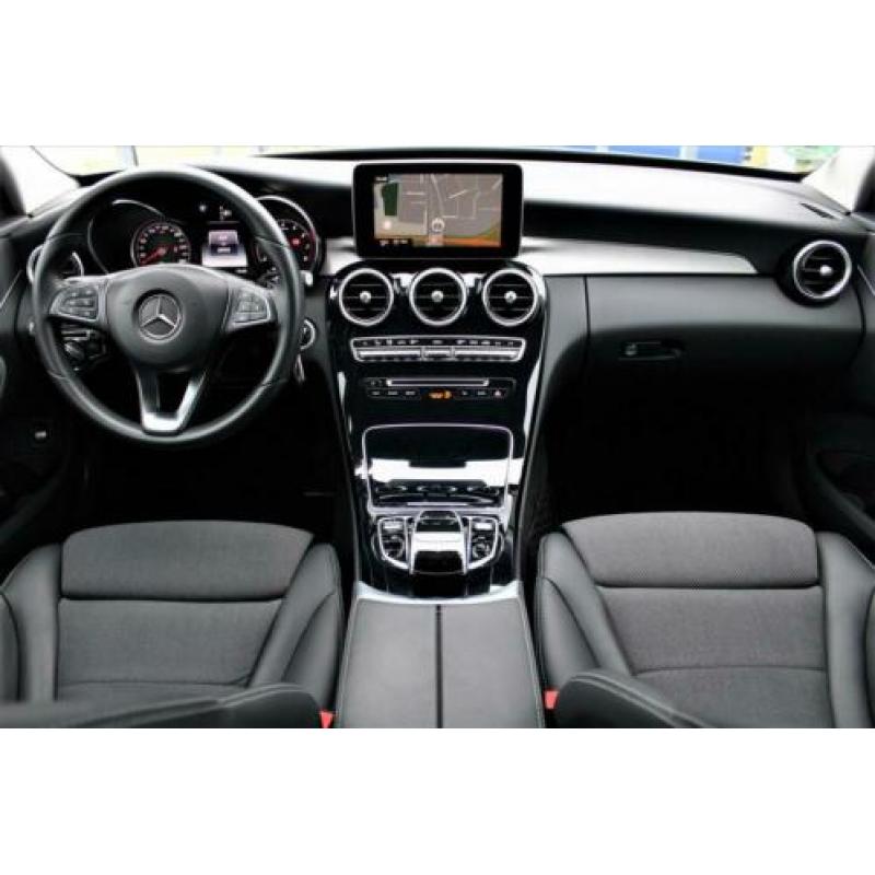 Mercedes-Benz C-Klasse 180 Avantgarde Aut Navi Xenon Led Com
