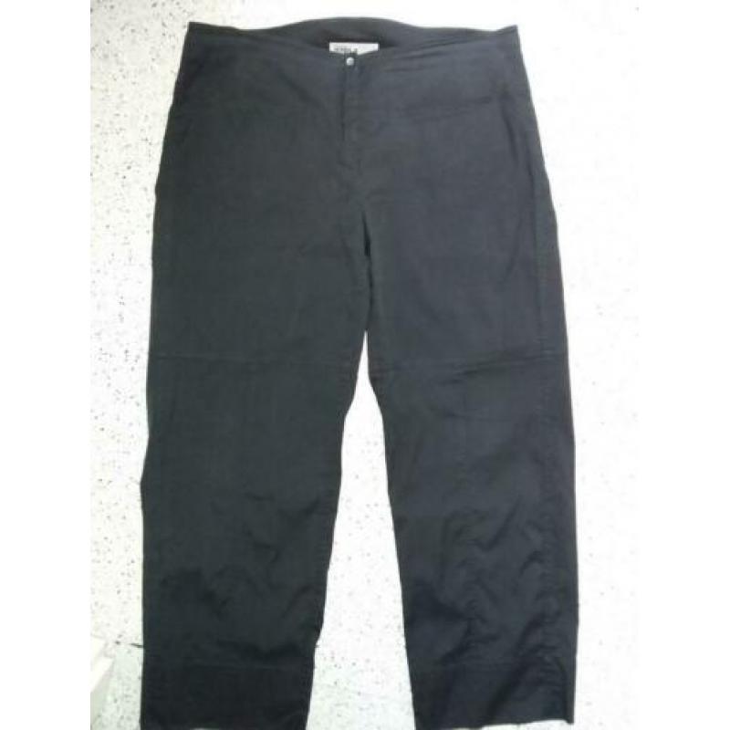 Pantalon van ANNETTE GOORTZ - maat 44