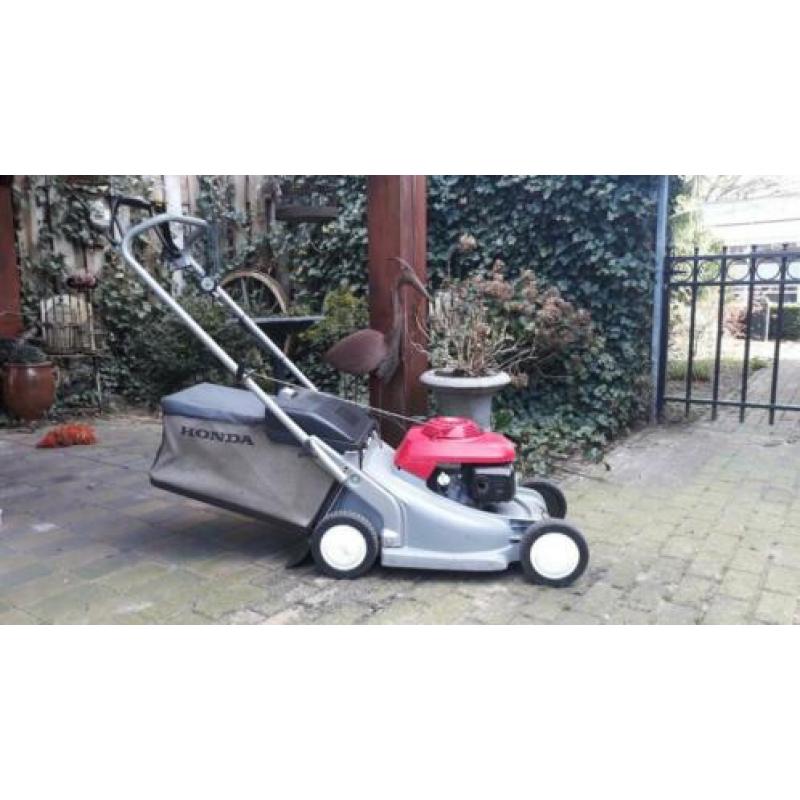 Honda HRB 476 Gazonmaaier . Meskoppeling + Aandrijving