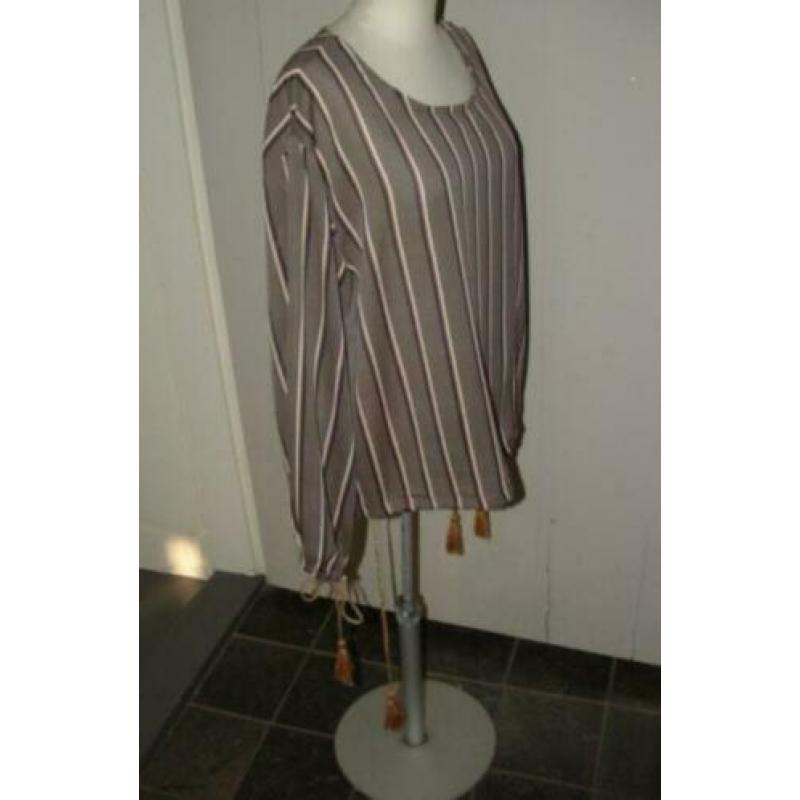 Meisie voile ( semi-transparant) top - blouse maat M