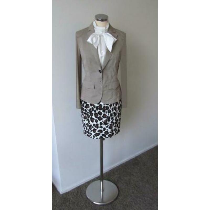 BLAZER van MARCCAIN MT 36/38 MARC CAIN