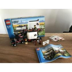 Lego City 7635 Paardentrailer compleet in doos!