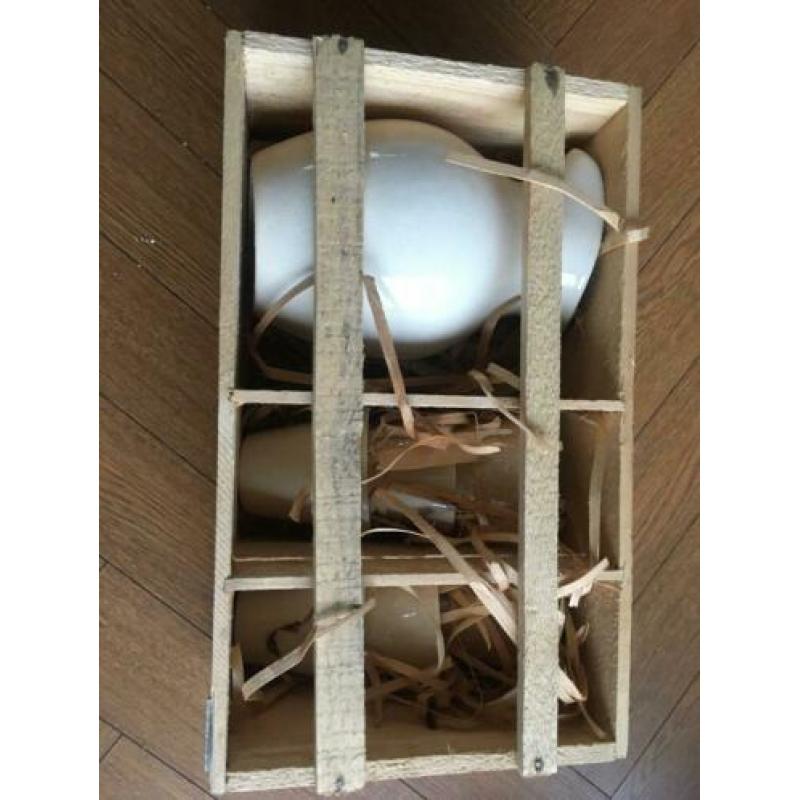 Aardewerk schenkkan met 6 mokken, NIEUW (044)