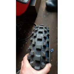 Yamaha neo's wielen met crossbanden