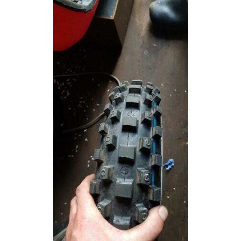 Yamaha neo's wielen met crossbanden