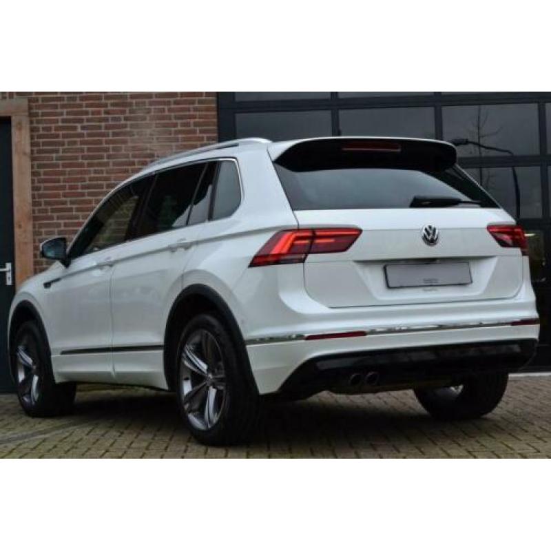 Volkswagen Tiguan 2.0 TSI 4Motion Highline R-LINE Virtual 36