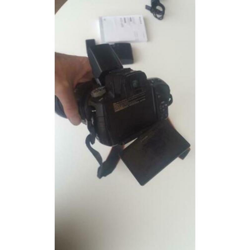 Sony Alpha 55 spiegelreflex camera met zoomlens 28 / 300