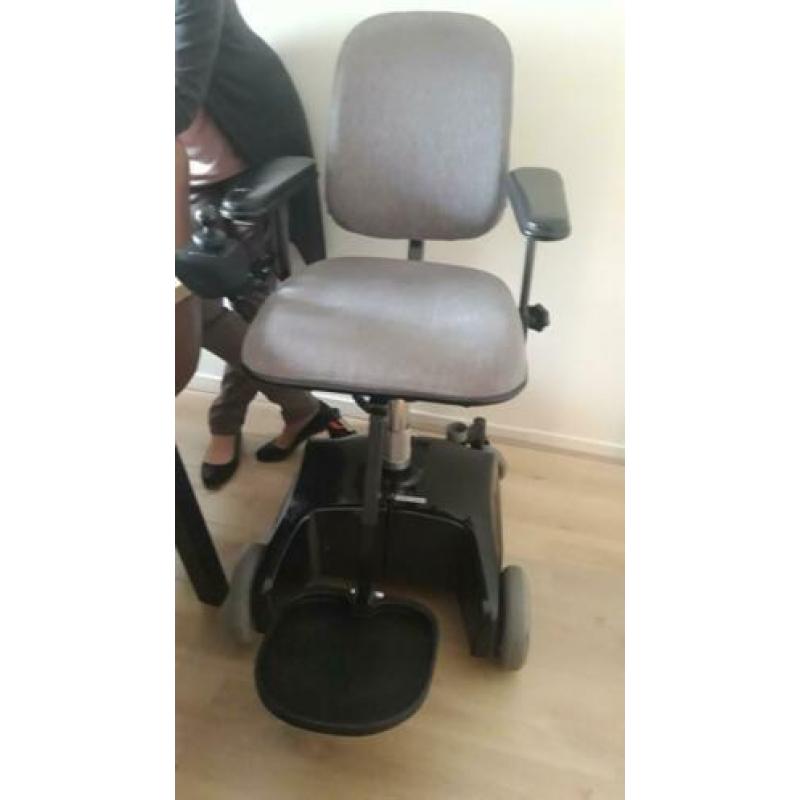 Miniflex 500 elektrische binnen rolstoel Euroflex