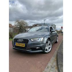 Audi A3 Limousine 1.6 TDI S-tronic 2014 Grijs schadeloos