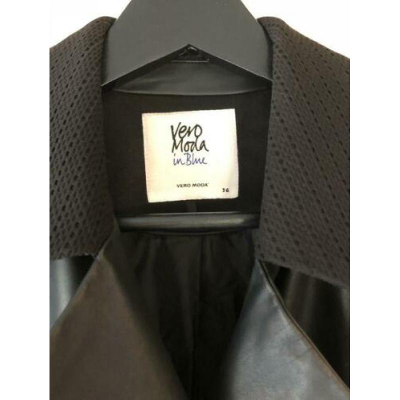 Zwart jasje van Vero moda met imitatieleer, maat 36 / s